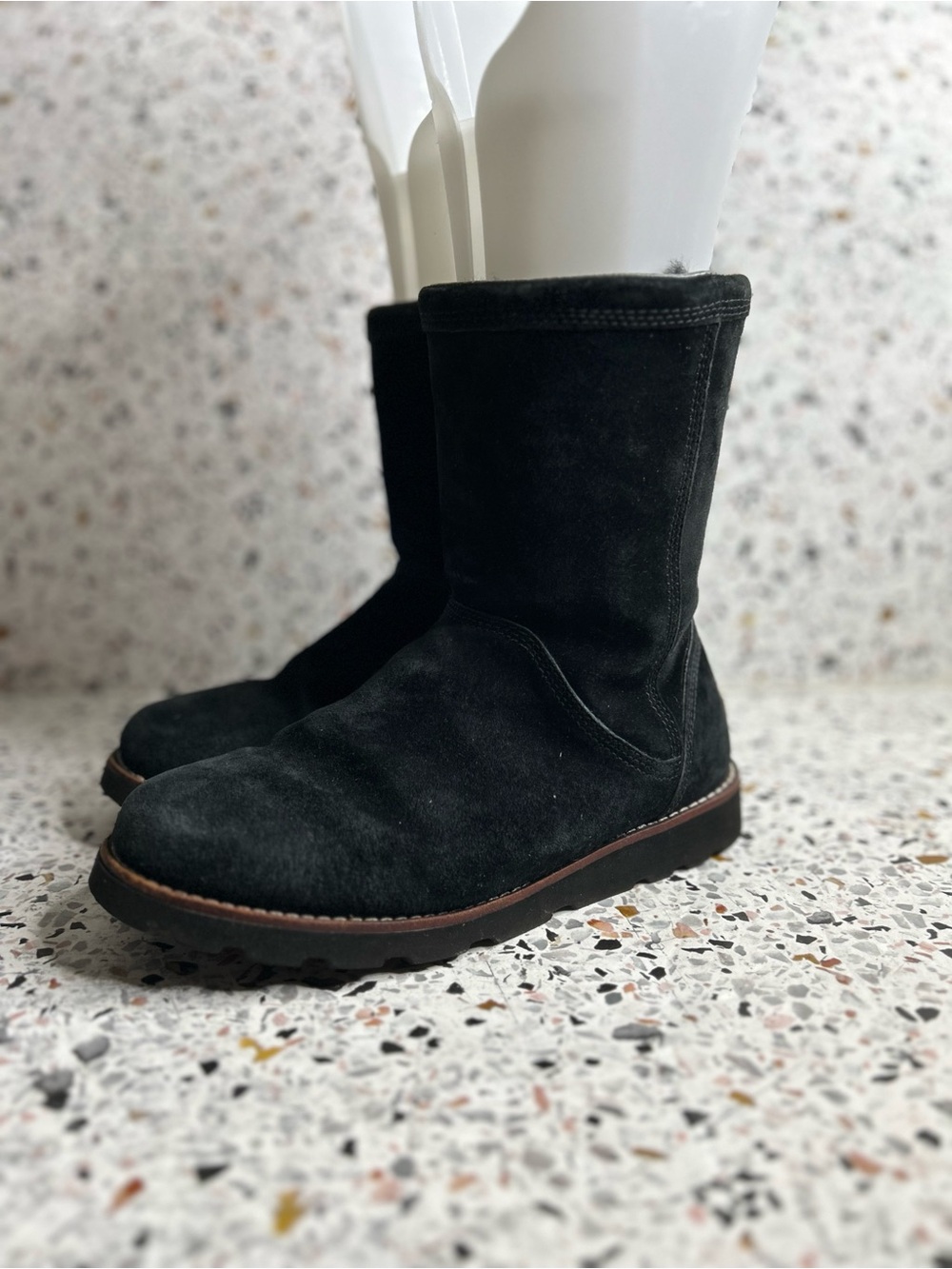 UGG Selia Black Winter Waterproof Boots Classic Zip Boots Size 7